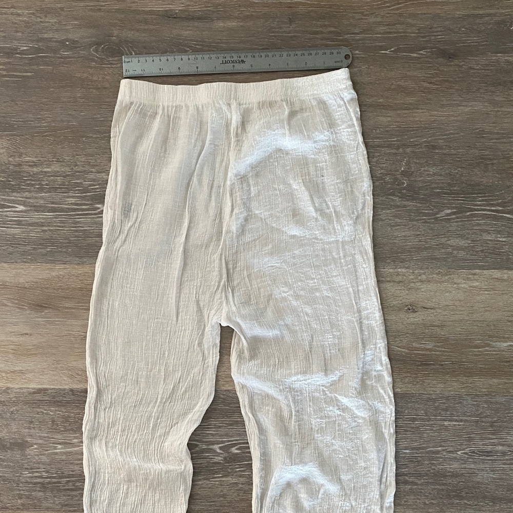 Swim coverup pants. Gauze like material medium.